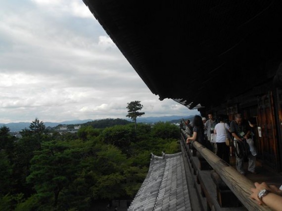 「南禅寺・三門」　楼上から　　（石川五右衛門の気分になったよう……）